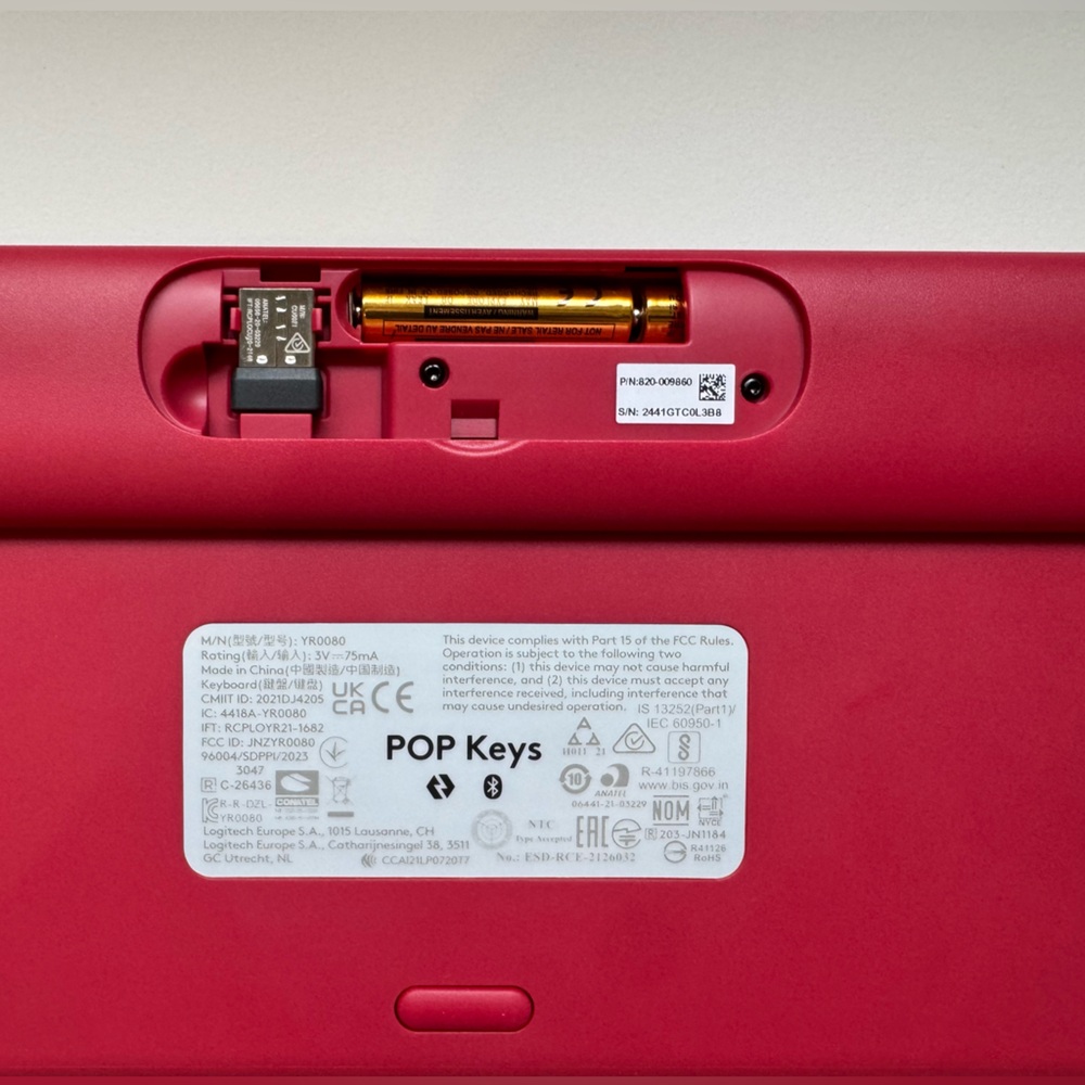 Logitech POP Keys Wireless Keyboard - Picture 8 of 8